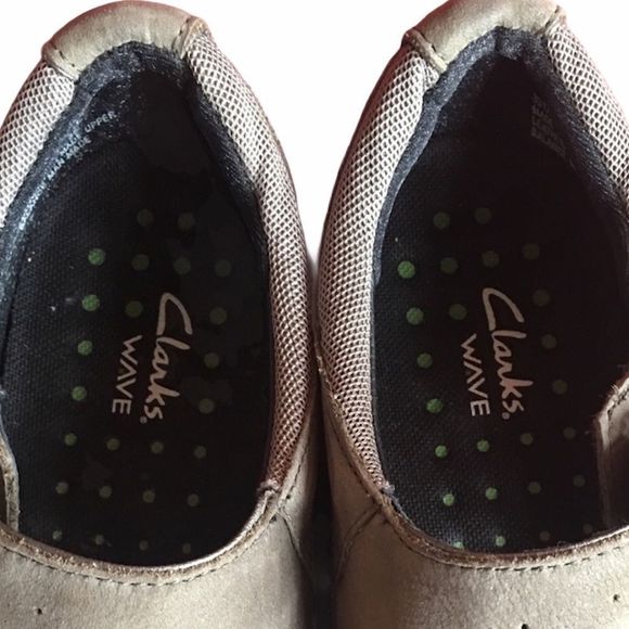 Clark’s Wave Mary Jane Shoes - Picture 3 of 8